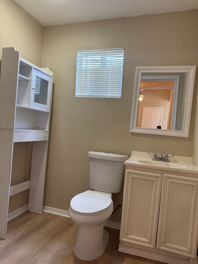 Building Photo - Stylish and Spacious 4-Bedroom Home PLUS Casita/In-Law (with kitchen/living/bedroom/bath)