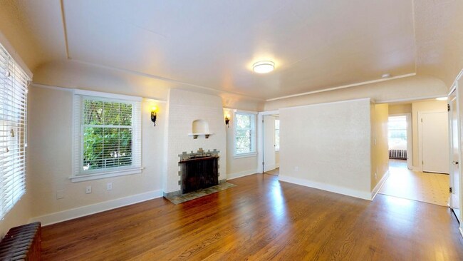 Primary Photo - 5026 22nd Ave NE