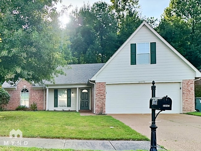 Building Photo - 10374 Cottage Oaks Dr