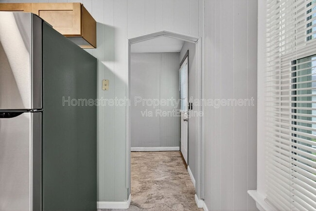 Building Photo - 410 McKinley Ave