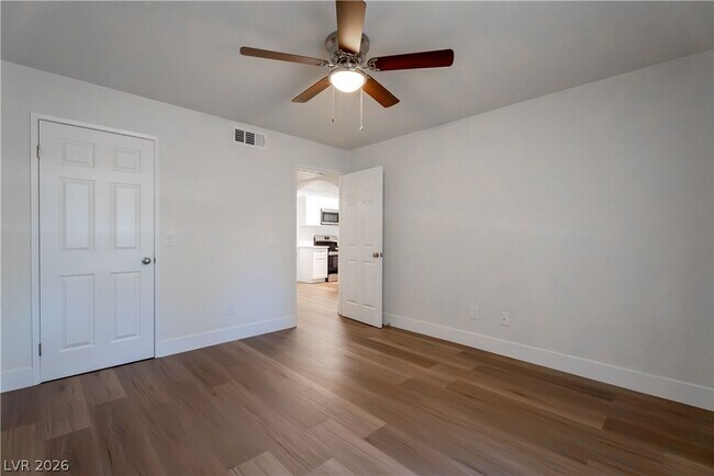Building Photo - 5158 S Jones Blvd