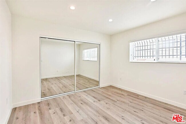 Building Photo - 5529 Bonner Ave