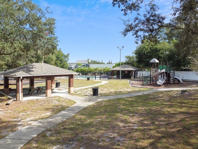 Building Photo - 9619 Cypress Harbor Dr