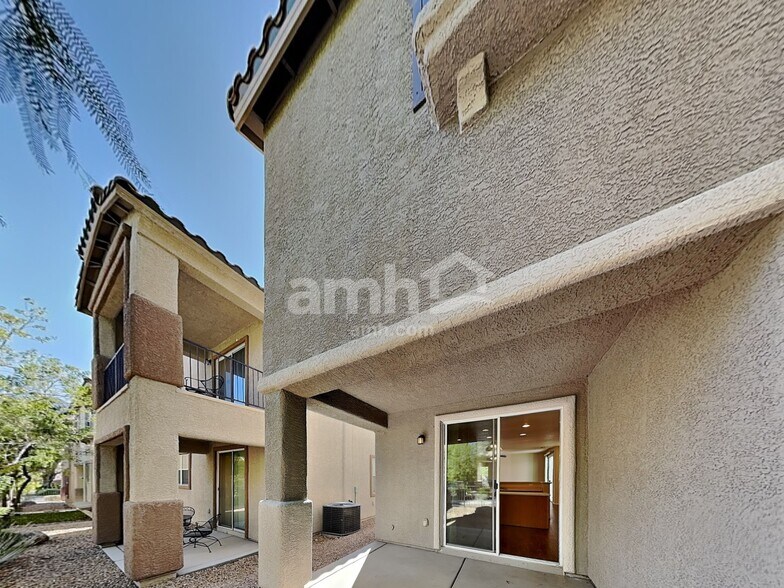 Building Photo - 8802 Salvestrin Point Ave