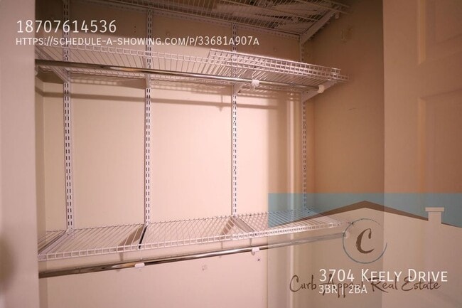 Building Photo - 3704 Keely Dr