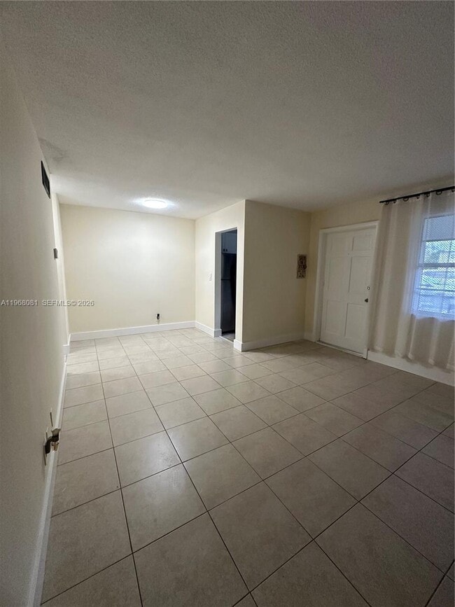 Building Photo - 1700 Cleveland St