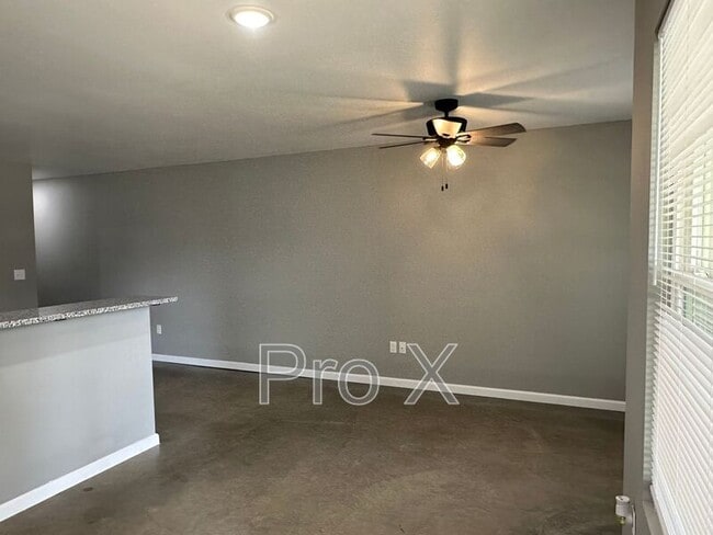 Building Photo - 120 S Pearl