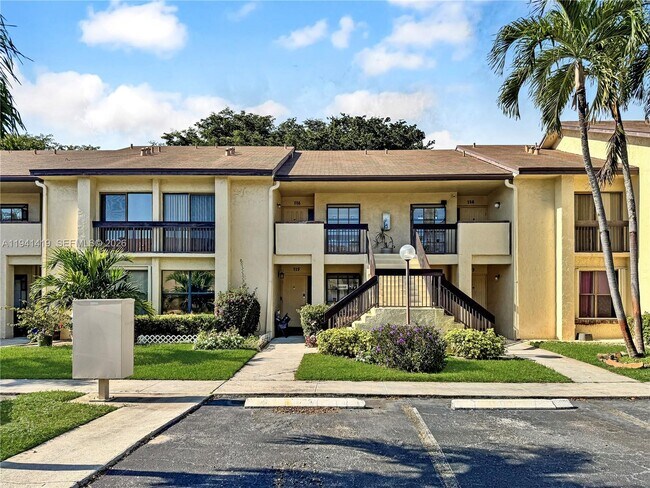 Building Photo - 1977 SW 15th St