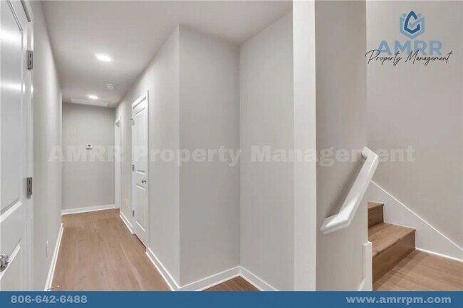 Building Photo - 166 Copper Oaks Dr