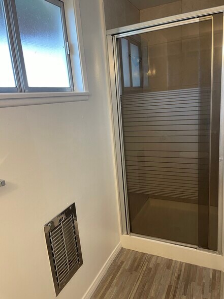 Building Photo - 4276 Orchard Dr