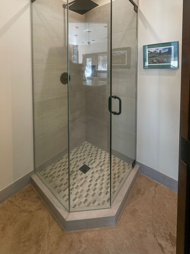 Building Photo - 3 Bed, brand new home with views of Quanda...