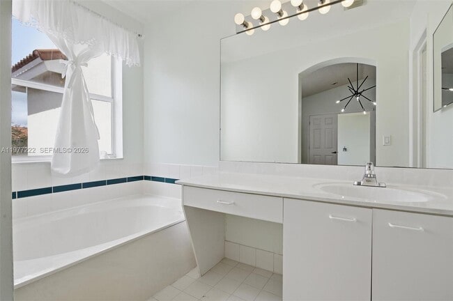 Building Photo - 1755 Seagrape Way