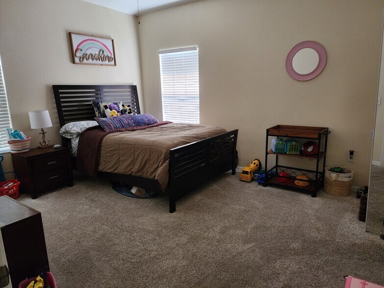 Best Bedroom - 4833 SW 91st Ter