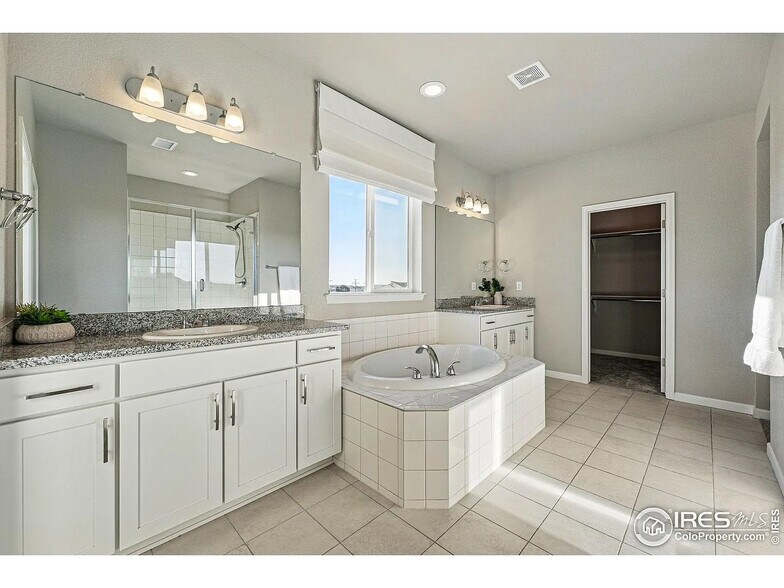 Building Photo - 4825 Basalt Ridge Cir