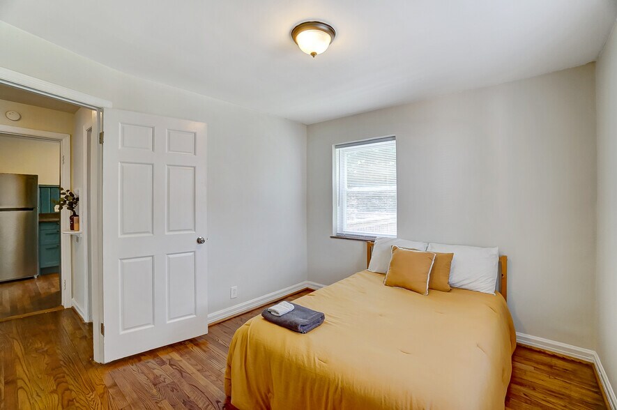 Building Photo - 531 Norway Ave