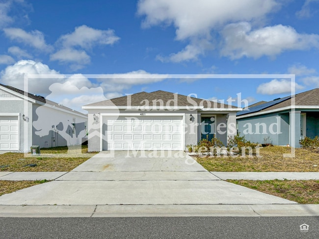 Building Photo - 4811 Rigging St