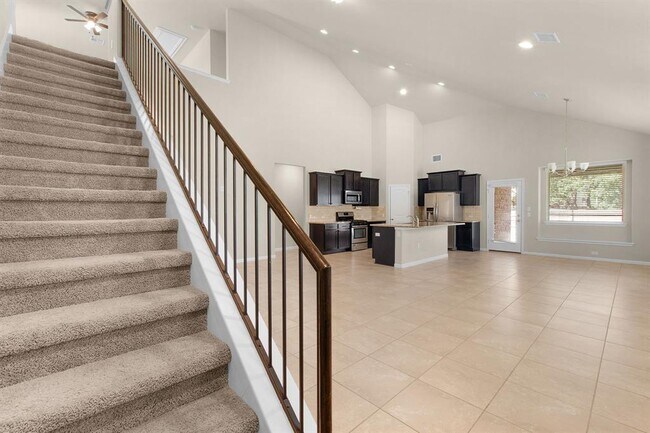 Building Photo - 2437 Lyla Ln