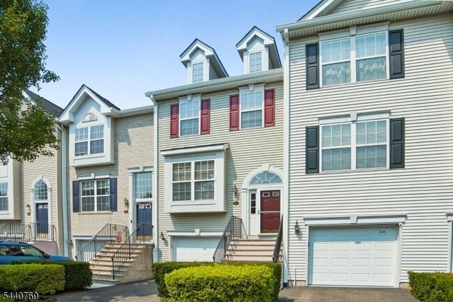 Building Photo - 533 Coventry Dr