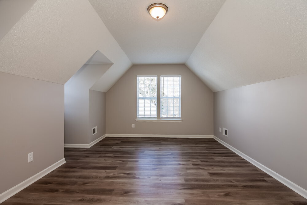 Building Photo - 109 Silverleaf Ct
