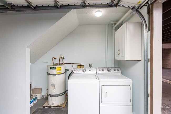 Building Photo - 2 bed, 2 bath Townhome – LA JOLLA/UTC