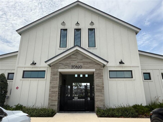 Building Photo - 3595 Ivy Spgs Ln