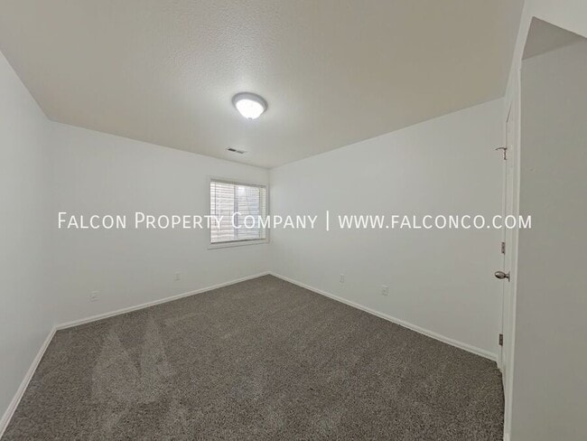 Building Photo - 12536 Scamper Rd