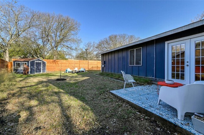 Building Photo - 11010 Prairie Dove Cir