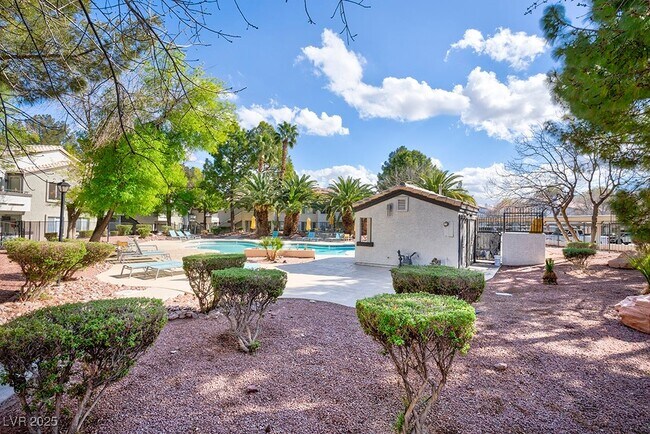 Building Photo - 3060 Casey Dr