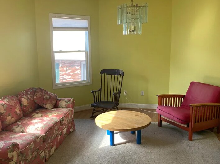 Building Photo - 110 Central St