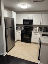 Building Photo - 350 G St SW