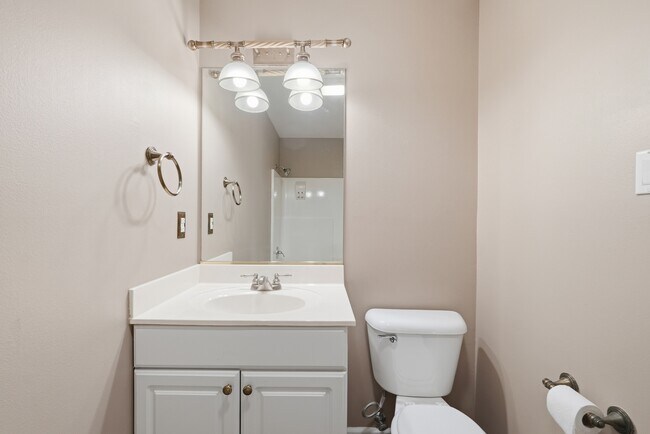 Building Photo - 1 Zircon Dr