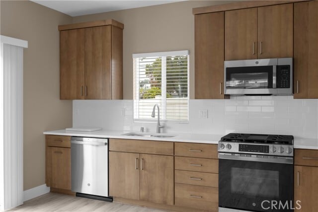 Building Photo - 751 N Grand St