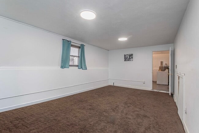 Building Photo - 16 Falconer Ave