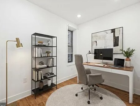 Building Photo - 3312 W Cumberland St