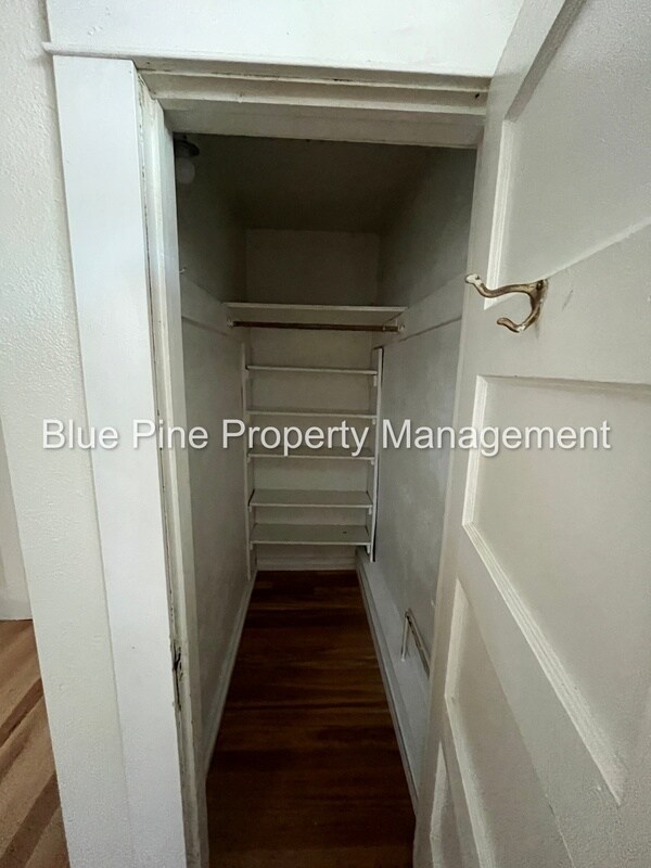 Building Photo - 1414 N Garfield Ave