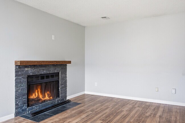 Building Photo - 3021 S Ursula Cir