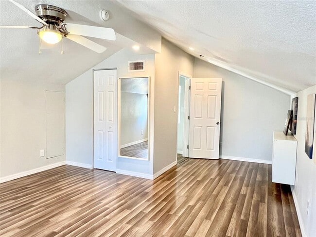 Building Photo - 5513 Spring Run Ave