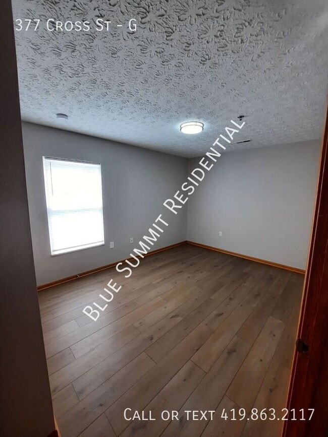 Building Photo - 377 Cross St