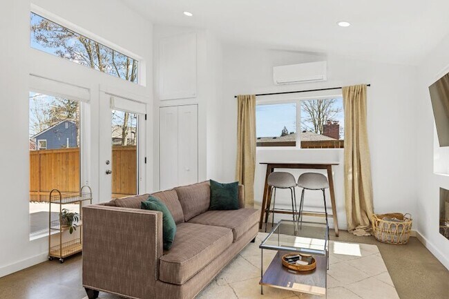 Building Photo - Welcome to your new home!