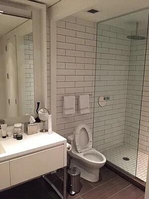 Building Photo - 15 S William St