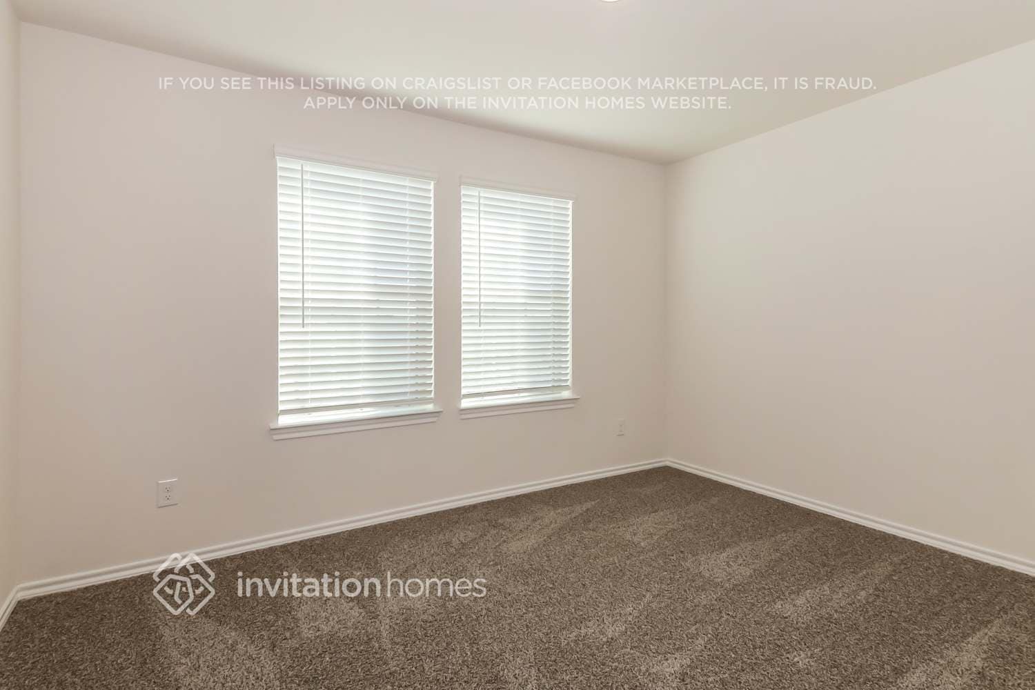 Building Photo - 3912 Malachite Dr