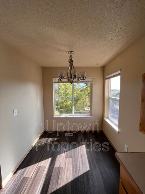 Building Photo - 14194 SE Summerfield Loop