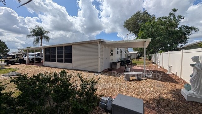 Building Photo - 4719 Tangelo Dr