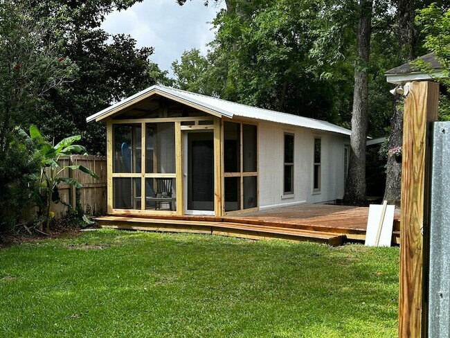 Building Photo - 2067 Cheraw Dr