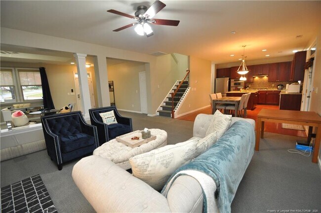 Building Photo - 300 Lime Creek Ct