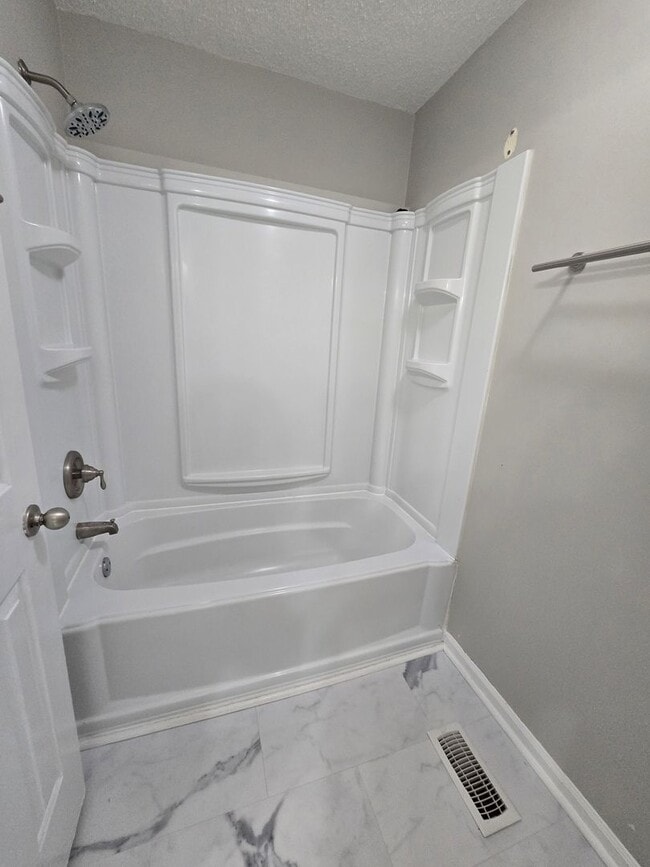 Building Photo - 5616 Bimini Pl