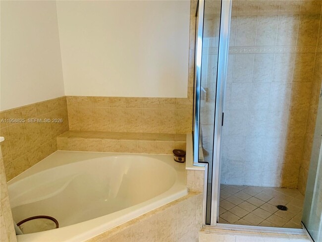 Building Photo - 8395 SW 73rd Ave