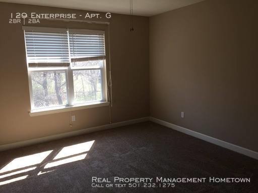Building Photo - Hamilton Hills Apartment
