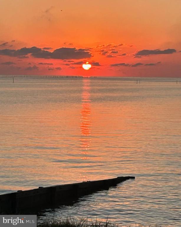 Building Photo - 2492 N Independence Dr