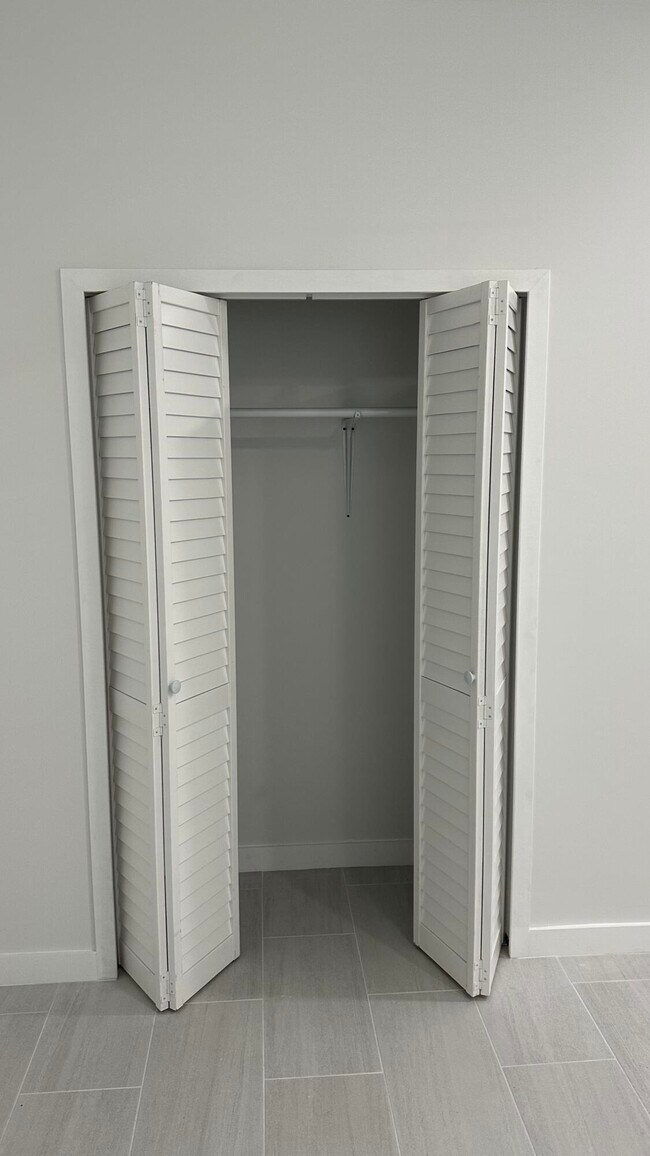 Building Photo - 17024 89th Pl N